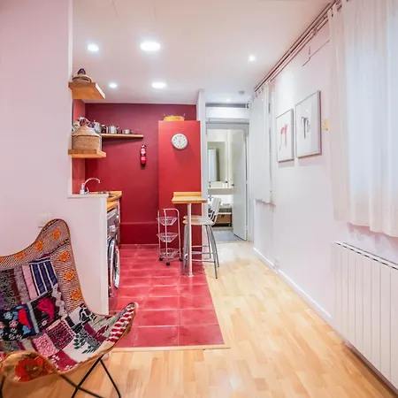 El Born - Ciutat Vella - Port 5 Pax 2 Bedrooms Apartment Barcelona