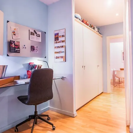 Apartment El Born - Ciutat Vella - Port 5 Pax 2 Bedrooms Barcelona