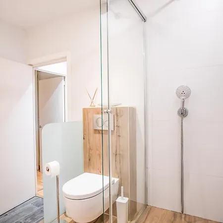 El Born - Ciutat Vella - Port 5 Pax 2 Bedrooms *