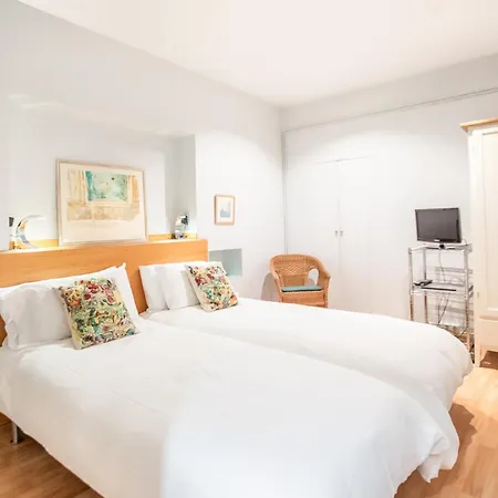 El Born - Ciutat Vella - Port 5 Pax 2 Bedrooms Apartment